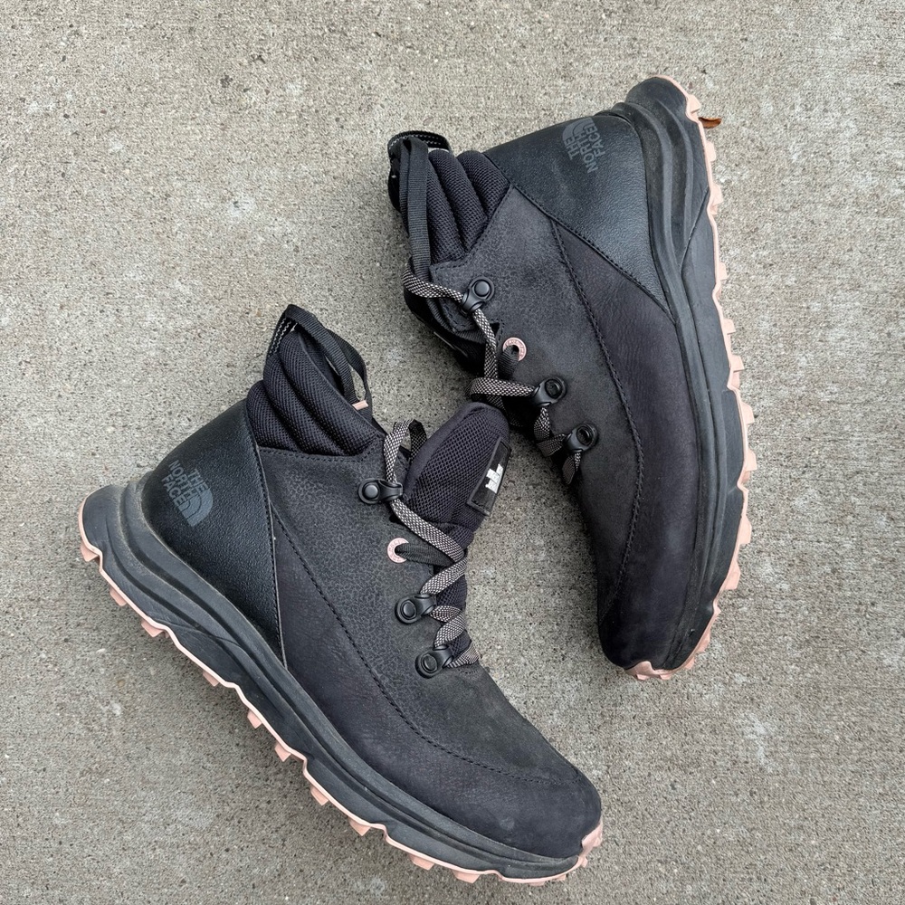 The North Face Women's Raedonda Boot Sneakers size 8.5 - Picture 4 of 8